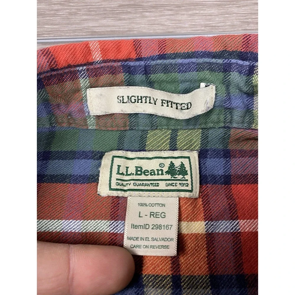 L.L. Bean Men's Slightly Fitted Outdoor Plaid Flannel Shirt‎ Multicolor Large